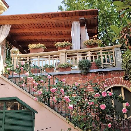 דירות Ozzano Monferrato La Terrazza Sul Monferrato מראה חיצוני תמונה