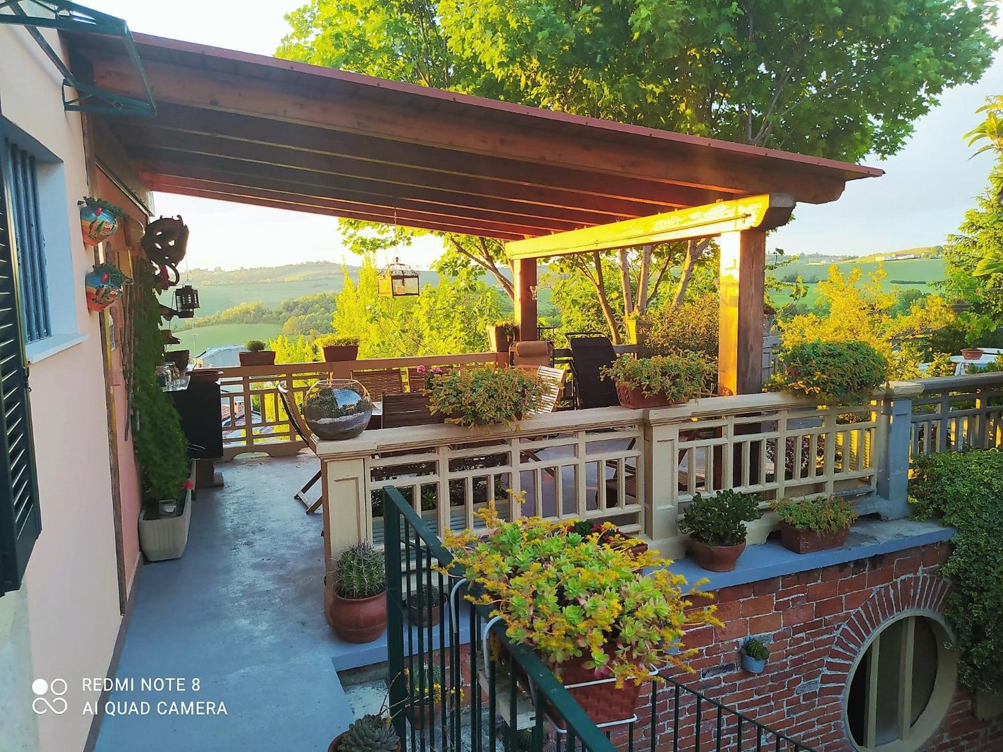 דירות Ozzano Monferrato La Terrazza Sul Monferrato מראה חיצוני תמונה