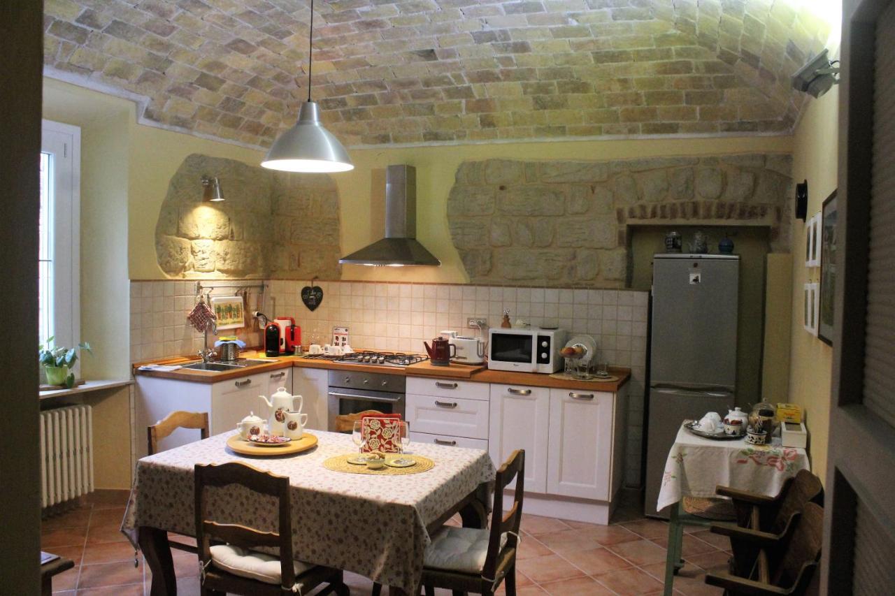 דירות Ozzano Monferrato La Terrazza Sul Monferrato מראה חיצוני תמונה
