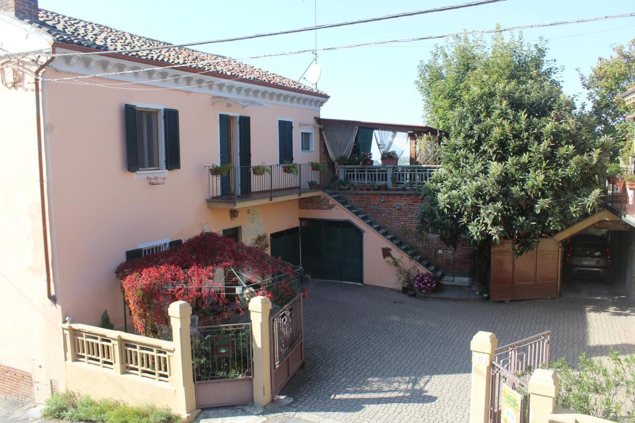 דירות Ozzano Monferrato La Terrazza Sul Monferrato מראה חיצוני תמונה