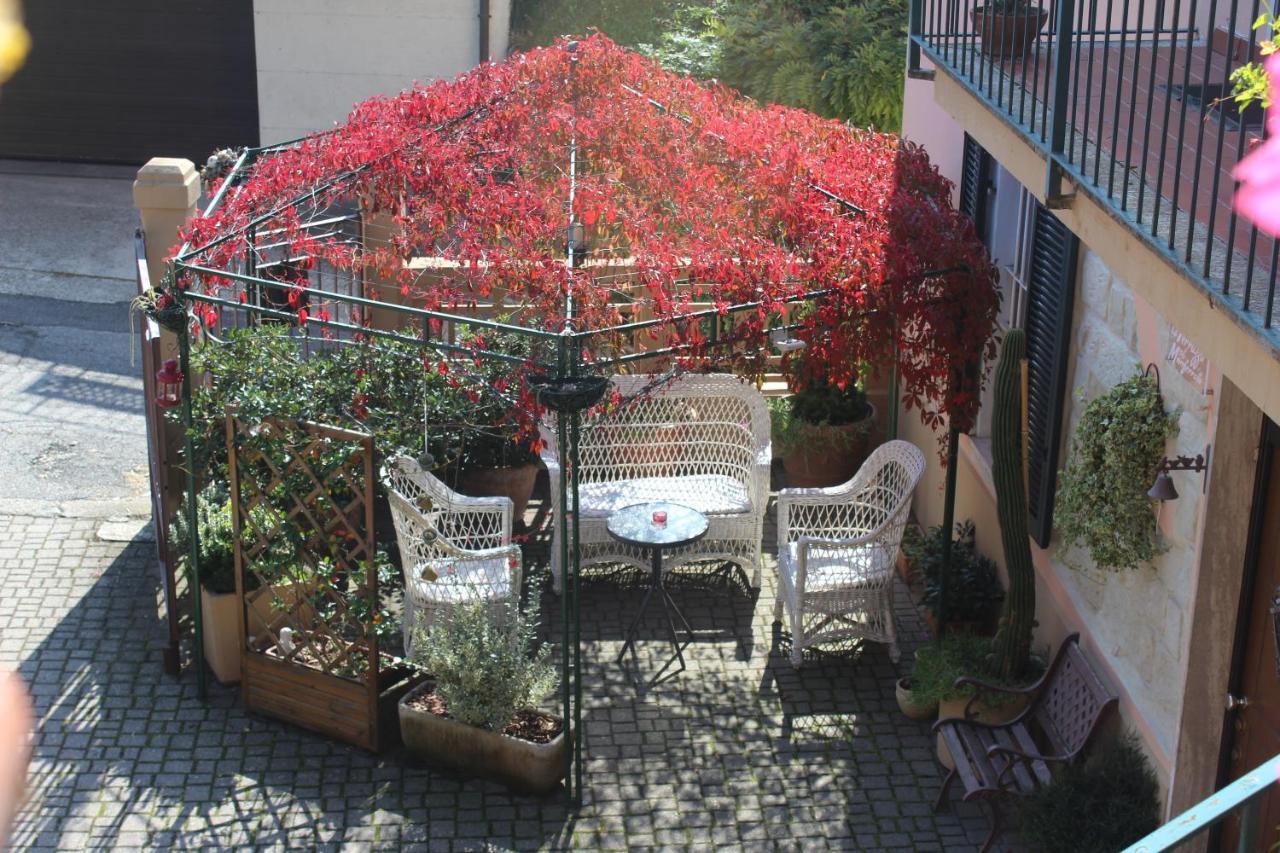 דירות Ozzano Monferrato La Terrazza Sul Monferrato מראה חיצוני תמונה